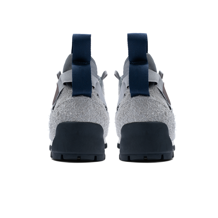 back view / Approach / Lunar color features Light Grey colored hairy suede upper, gross grain webbing for laces. helastic heel detail, stretch mesh internal bootie, vintrage vibram hiking outsole and eva midsole.